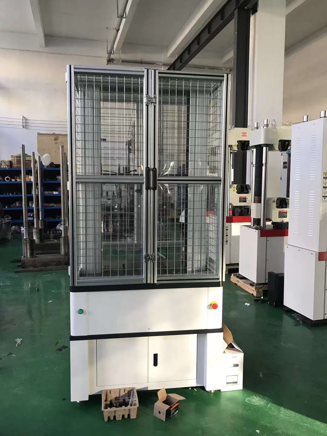 拉力機(jī)